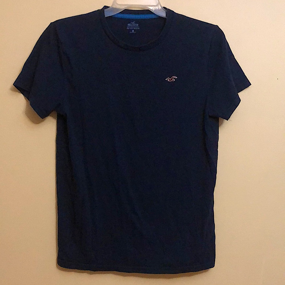 🔥 Men’s Medium Hollister Tee - Blue & Comfy 🤙🏻
